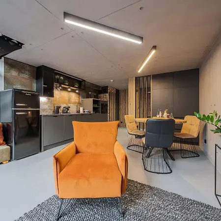 Calm Sauna & Jacuzzi By Oneapartments *