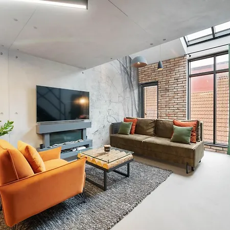 Calm Sauna & Jacuzzi By Oneapartments *