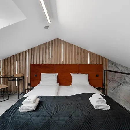 Calm Sauna & Jacuzzi By Oneapartments 소포트