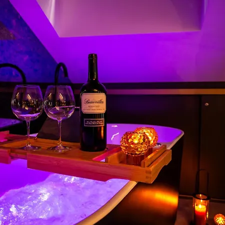 Calm Sauna & Jacuzzi By Oneapartments Apartment Sopot